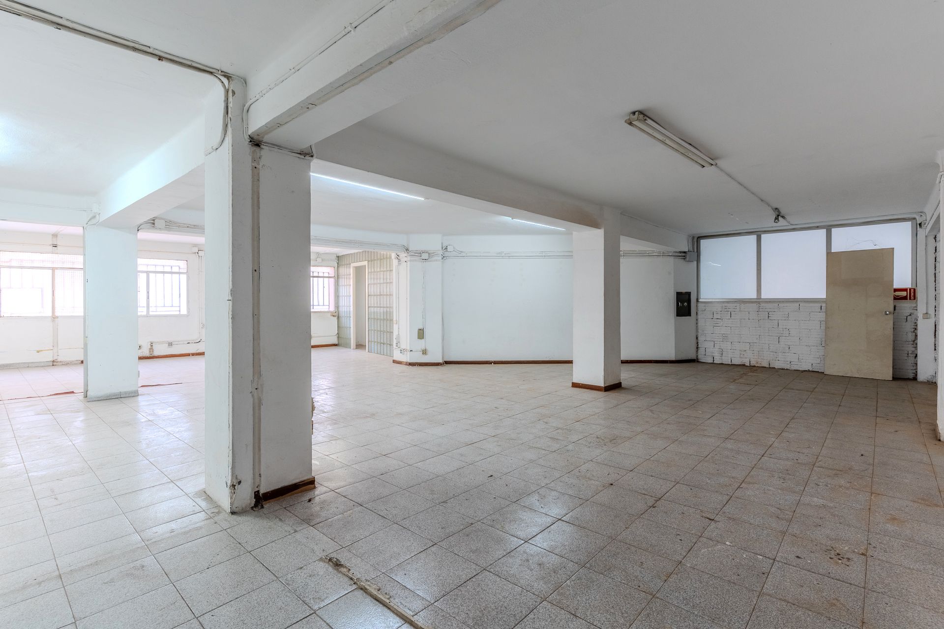 Industrial buildings for sale in L'Hospitalet de Llobregat