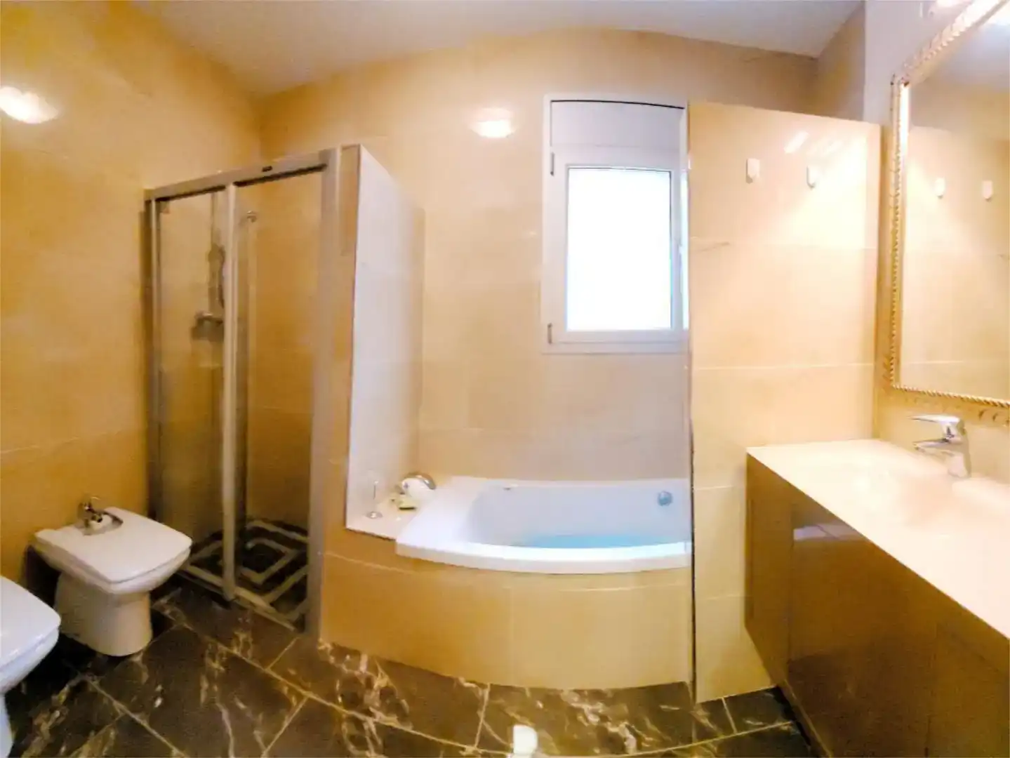Baño de Casa o chalet en venta en Lloret de Mar con Aire acondicionado, Piscina y Balcón
