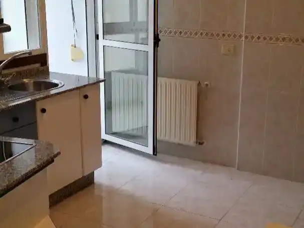 Cuina de Pis en venda en Lugo Capital amb Balcó
