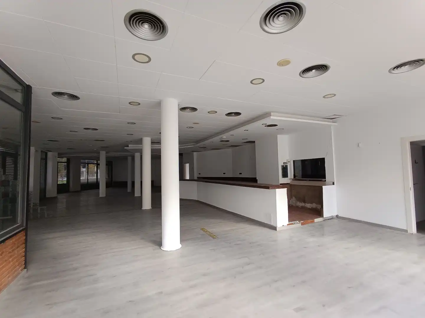 Geschaftsraum zum Verkauf in Carrer Canudas, 3, Zona Industrial