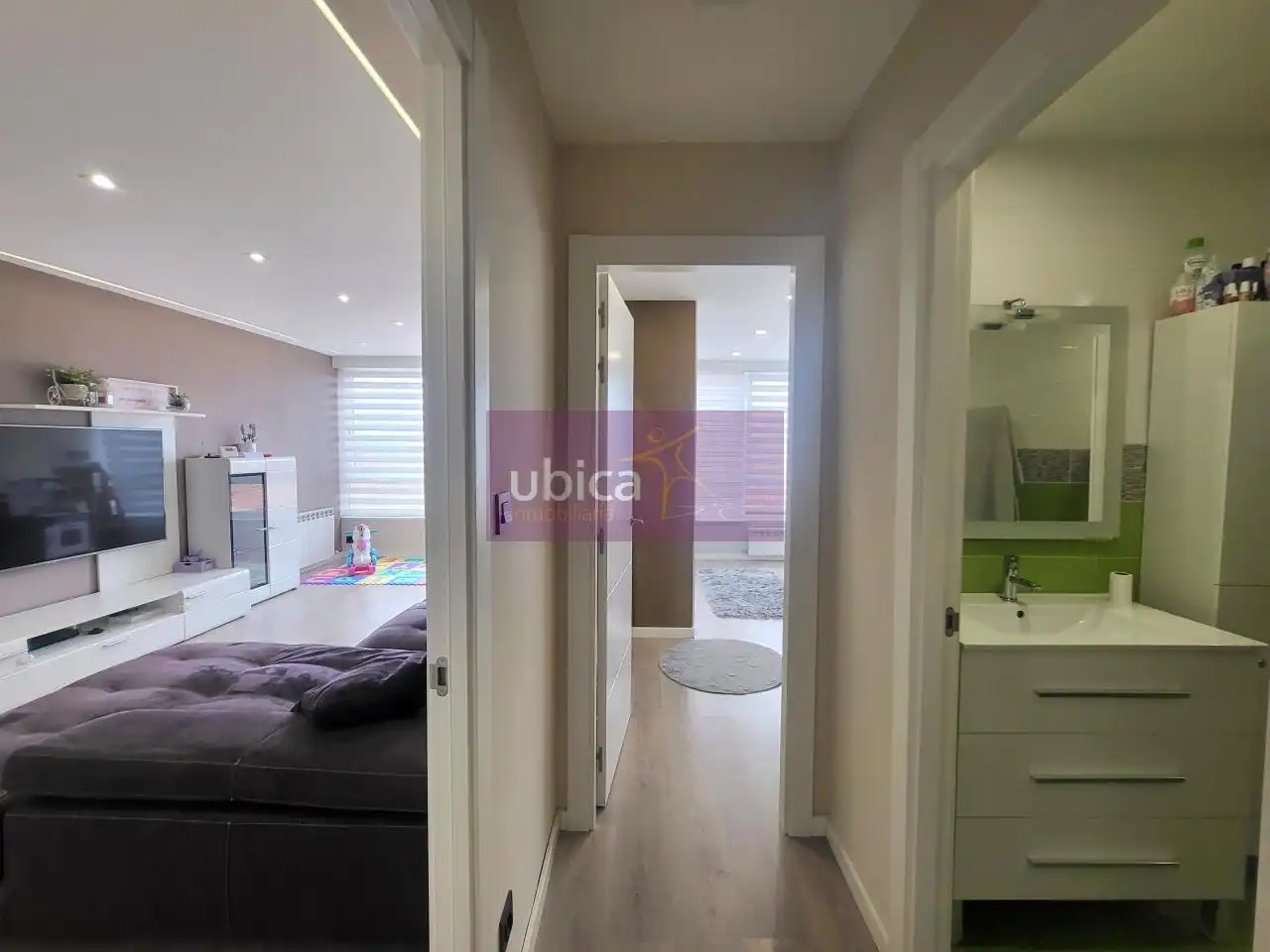 Habitación de Piso en venta en Vigo  con Calefacción y Trastero