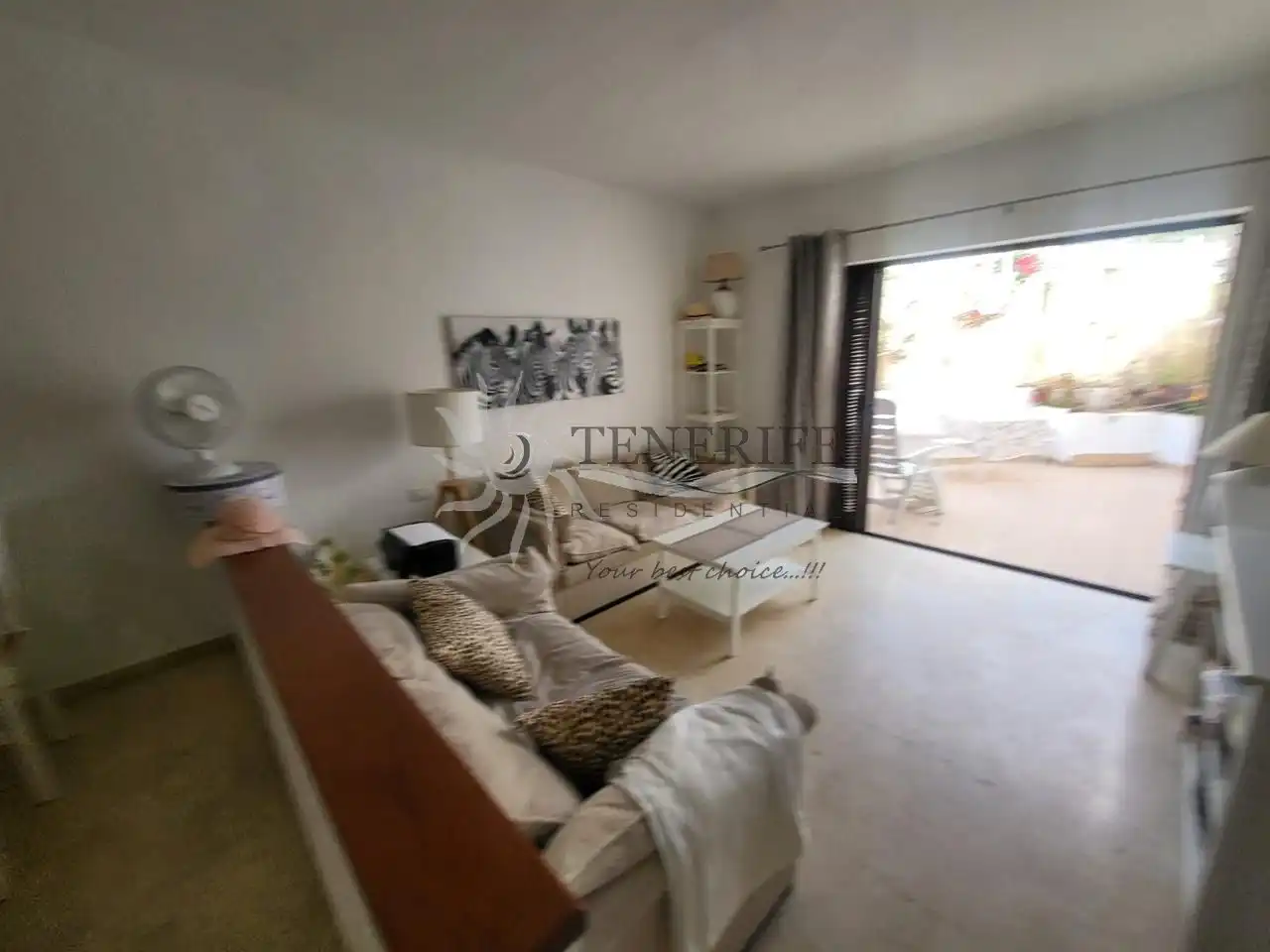 Außenansicht von Erdgeschoss zum Verkauf in Adeje mit Terrasse und Möbliert