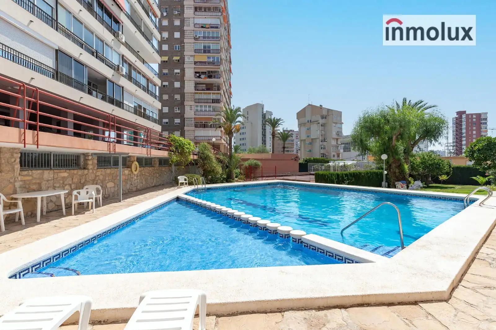 Piscina de Pis en venda en Alicante / Alacant amb Aire condicionat, Calefacció i Terrassa