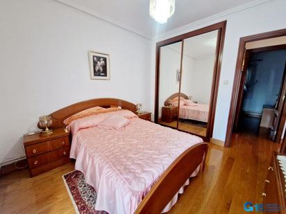 Bedroom of Flat for sale in Errenteria  with Heating and Balcony