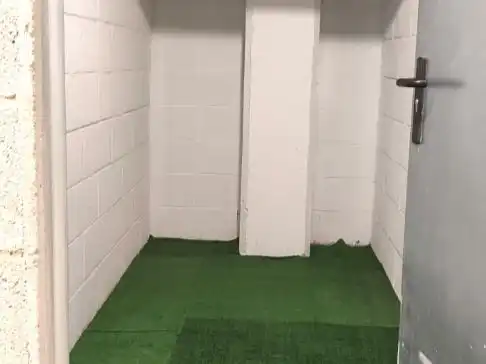 Storage room for rent in Poniente