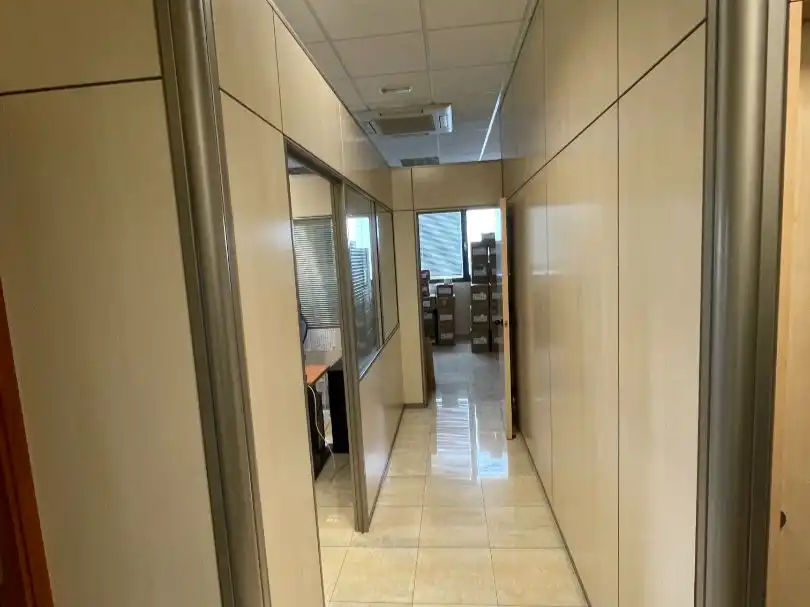 Office for sale in Alcalá de Henares  with Air Conditioner, Heating and Furnished
