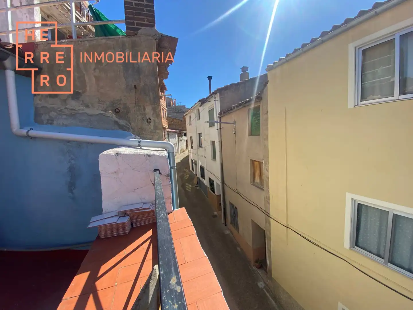 Vista exterior de Casa o xalet en venda en Albocàsser amb Terrassa i Balcó