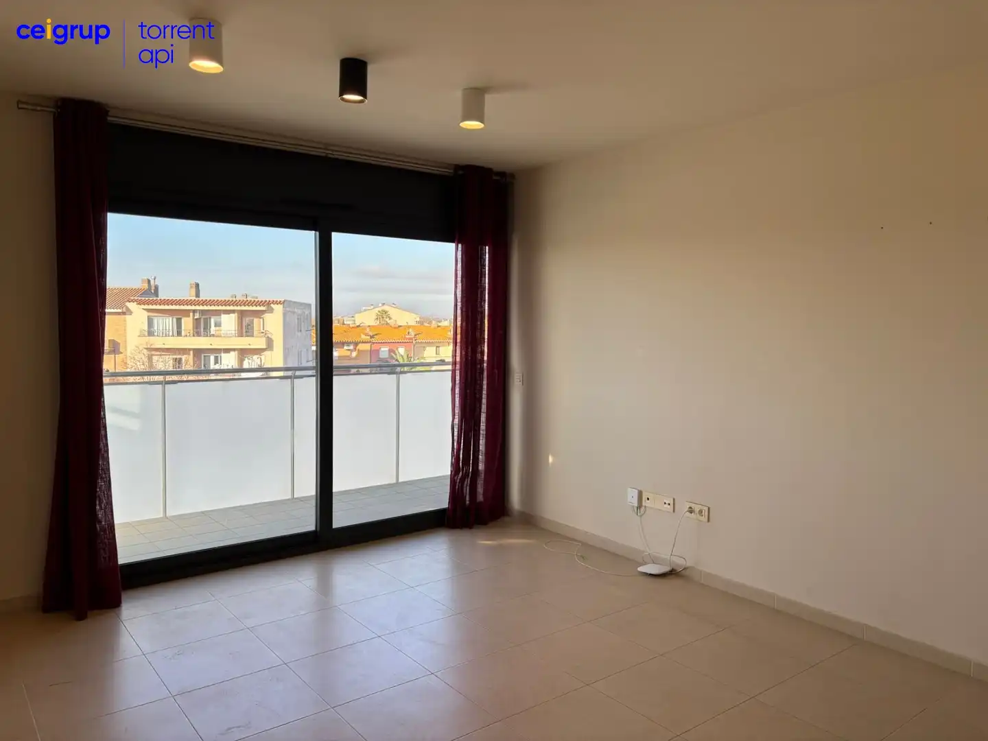 Dúplex en venta en Torroella de Montgrí con Aire acondicionado, Terraza y Piscina