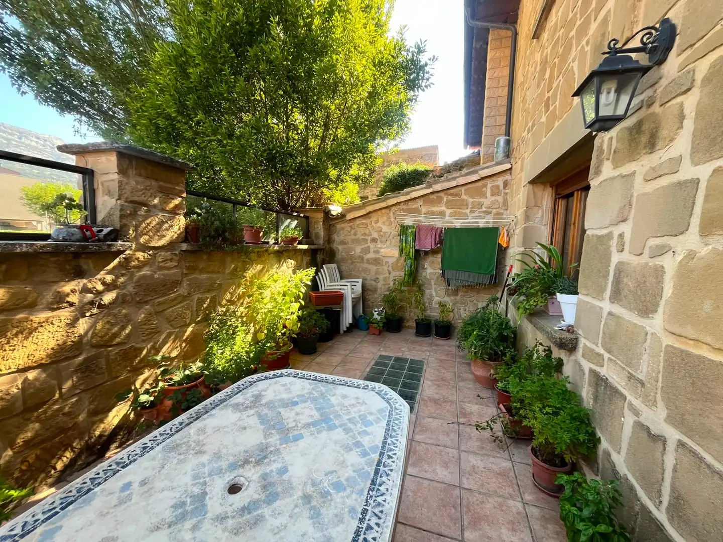 Terrassa de Casa adosada en venda en Samaniego amb Calefacció, Parquet i Terrassa