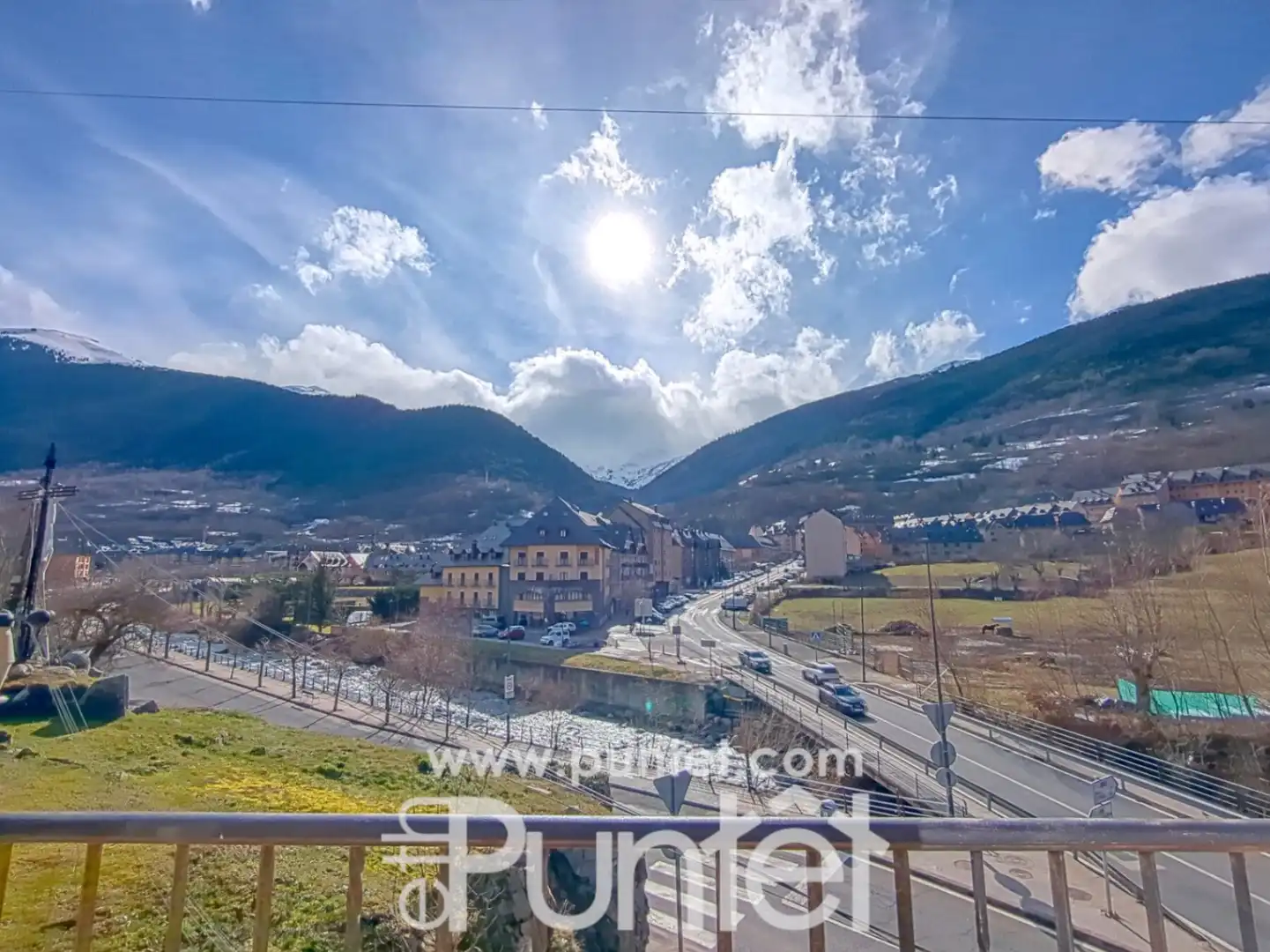 Vista exterior de Dúplex en venta en Vielha e Mijaran con Calefacción, Terraza y Balcón