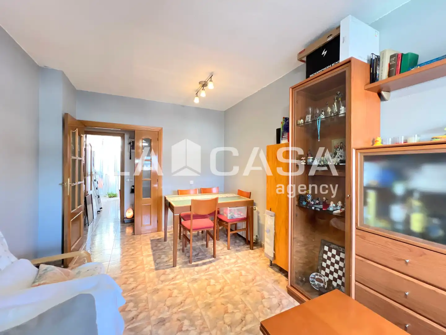 Appartamento con ascensore in vendita a Artigues - Llefià, imagen 3