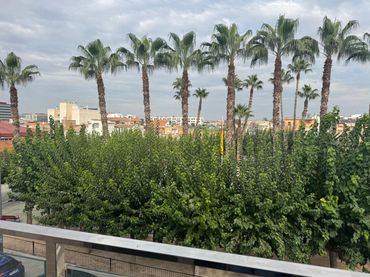 Apartament amb balcó en venda a Pedanías Este