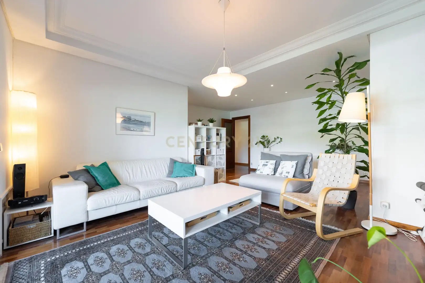 Living room of Apartments for rent in Pozuelo de Alarcón  with Oven, Washing machine and Microwave