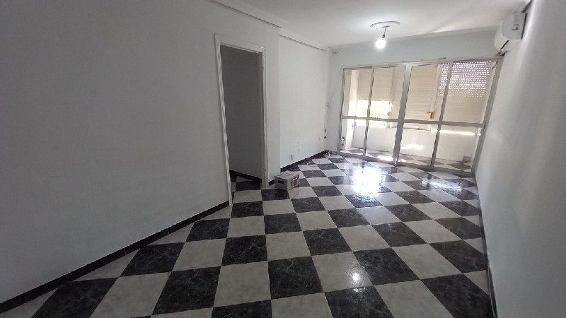 Flat for sale in  Sevilla Capital