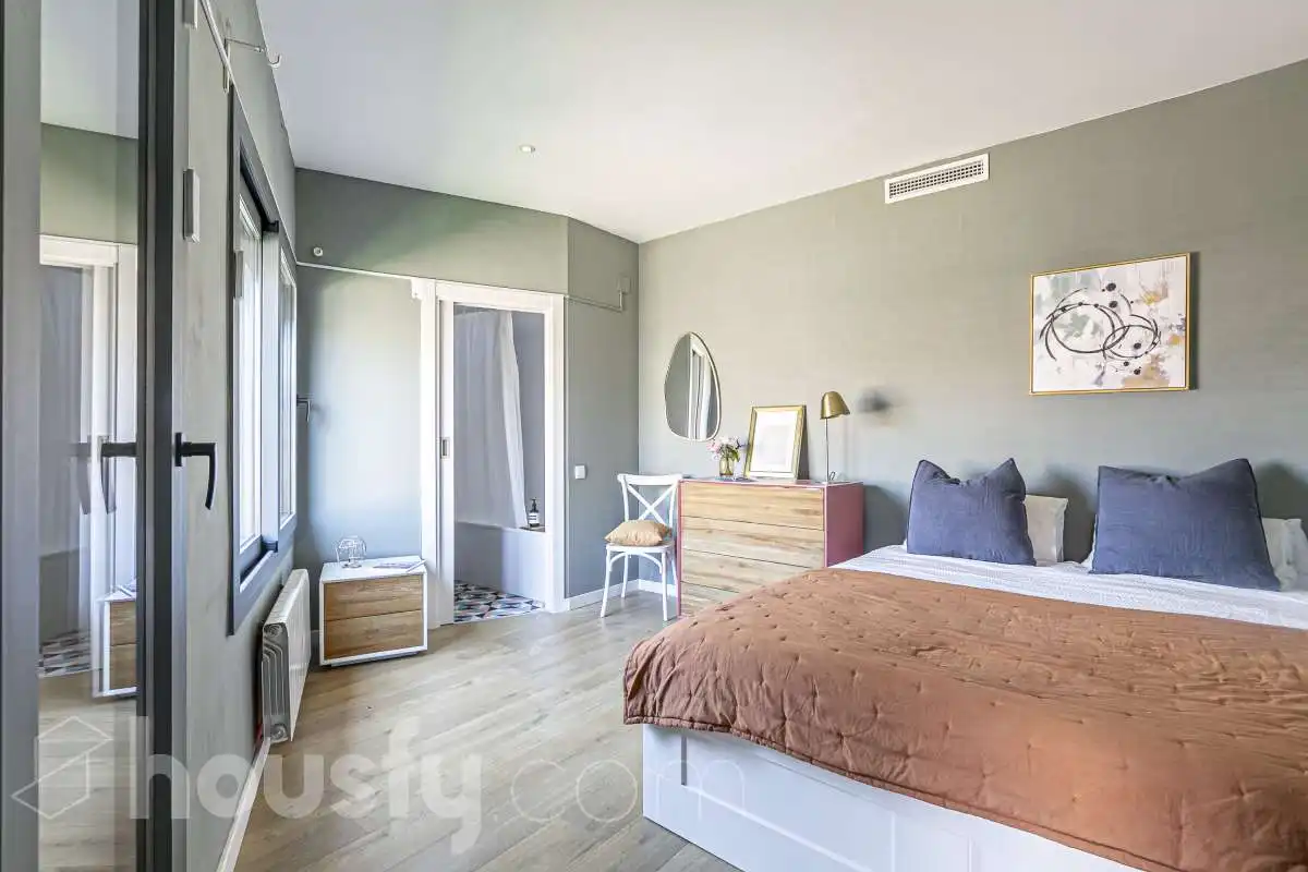 Ático en venta en Carrer de Jaume Fabra, El Poble Sec - Parc de Montjuïc