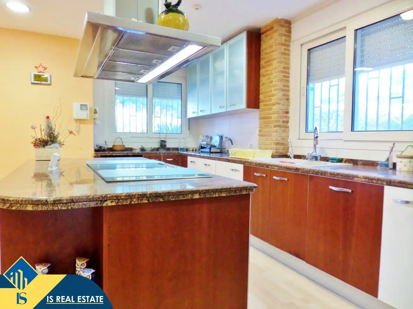 Kitchen of Houses for sale in Alicante / Alacant  with Terrace, Swimming Pool and Furnished