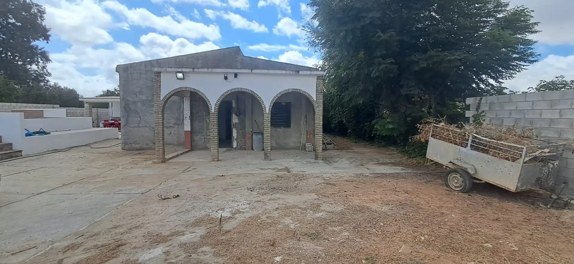 Vista exterior de Casa o xalet en venda en Utrera