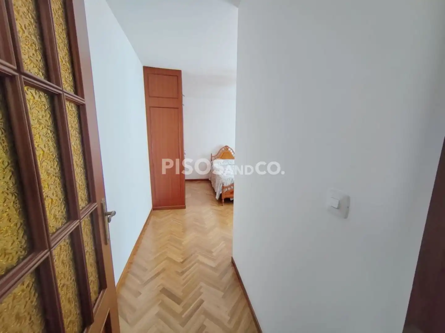 Piso en venta en A Coruña Capital  con Calefacción, Trastero y Amueblado