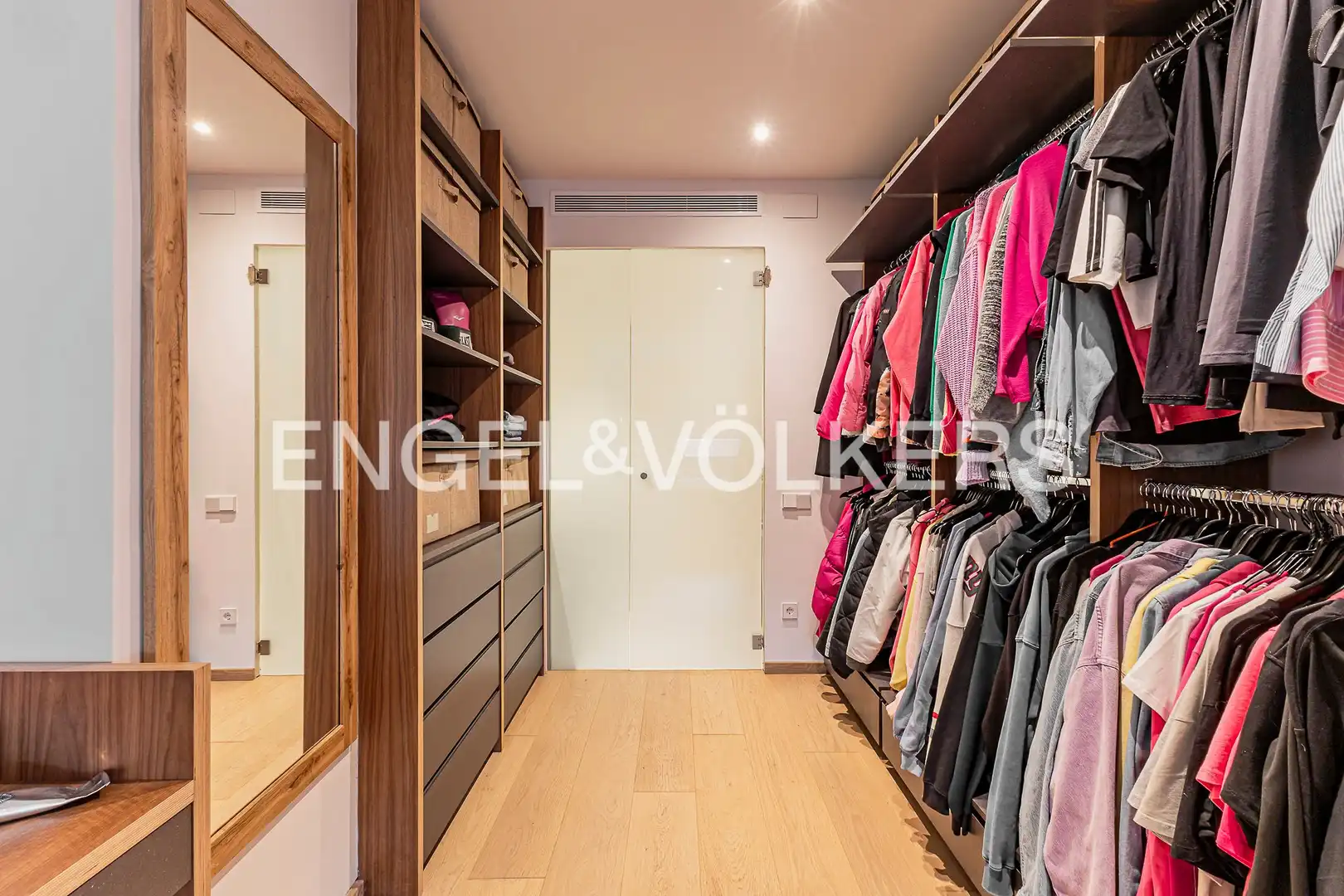 Ático en venta en Barcelona con Aire acondicionado, Calefacción y Terraza