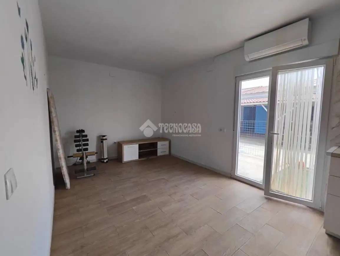 Casa rústica amb jardí en venda a Los Palacios y Villafranca, imagen 25