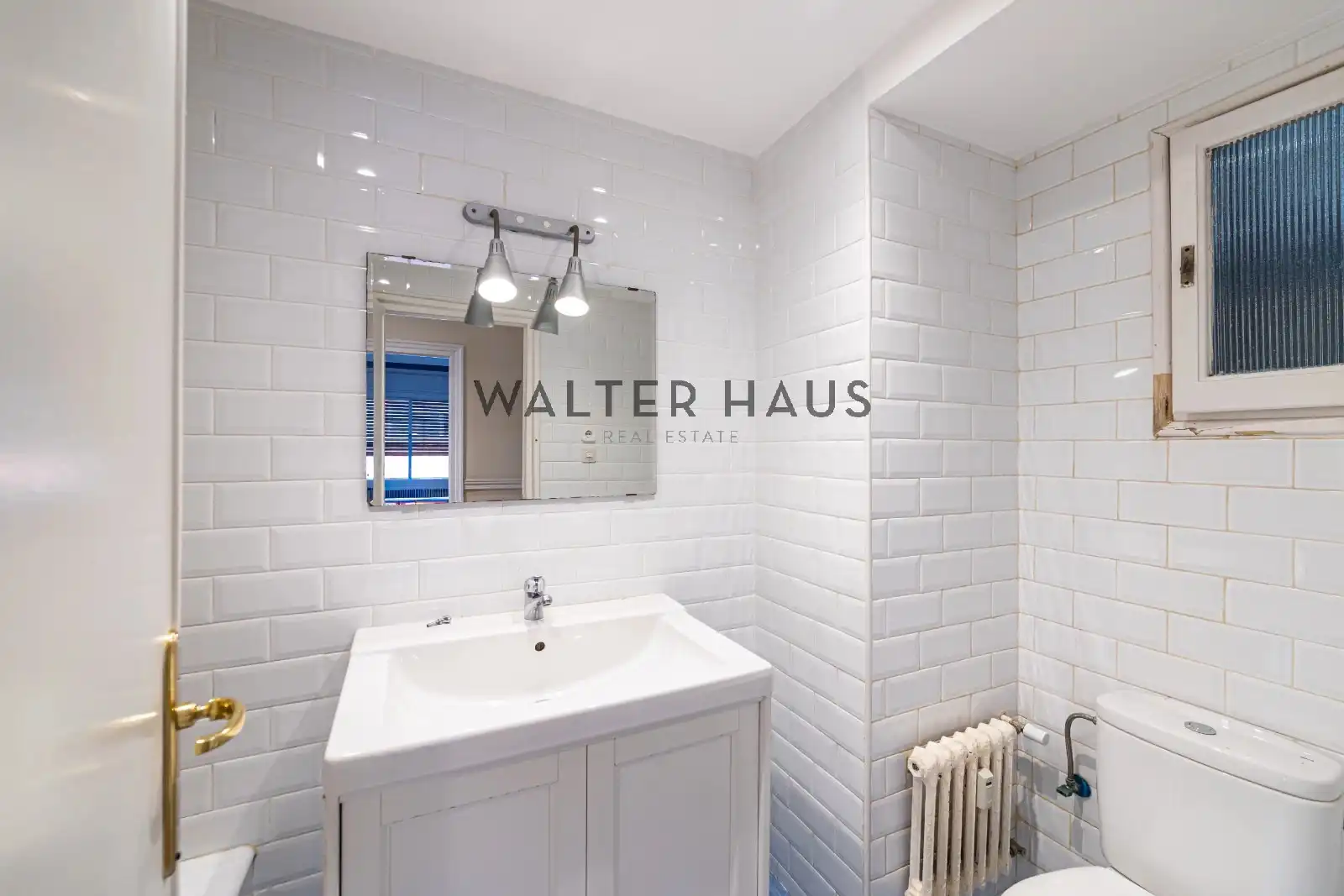 Baño de Piso en venta en Madrid con Aire acondicionado, Calefacción y Terraza