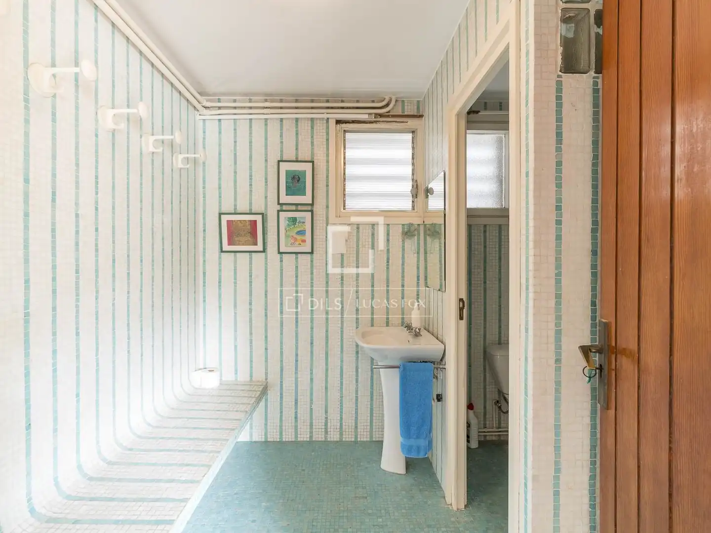 Baño de Casa o chalet en venta en Barcelona con Calefacción, Jardín privado y Trastero