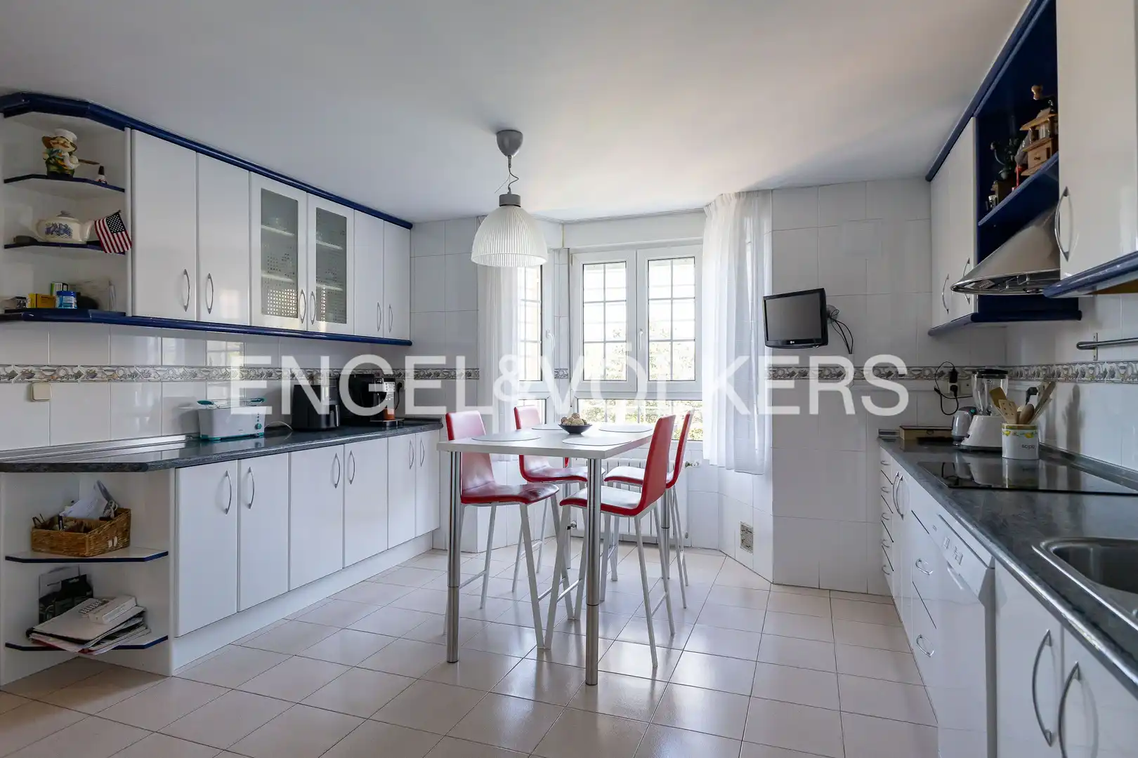Cocina de Casa o chalet en venta en Pozuelo de Alarcón con Calefacción, Terraza y Trastero