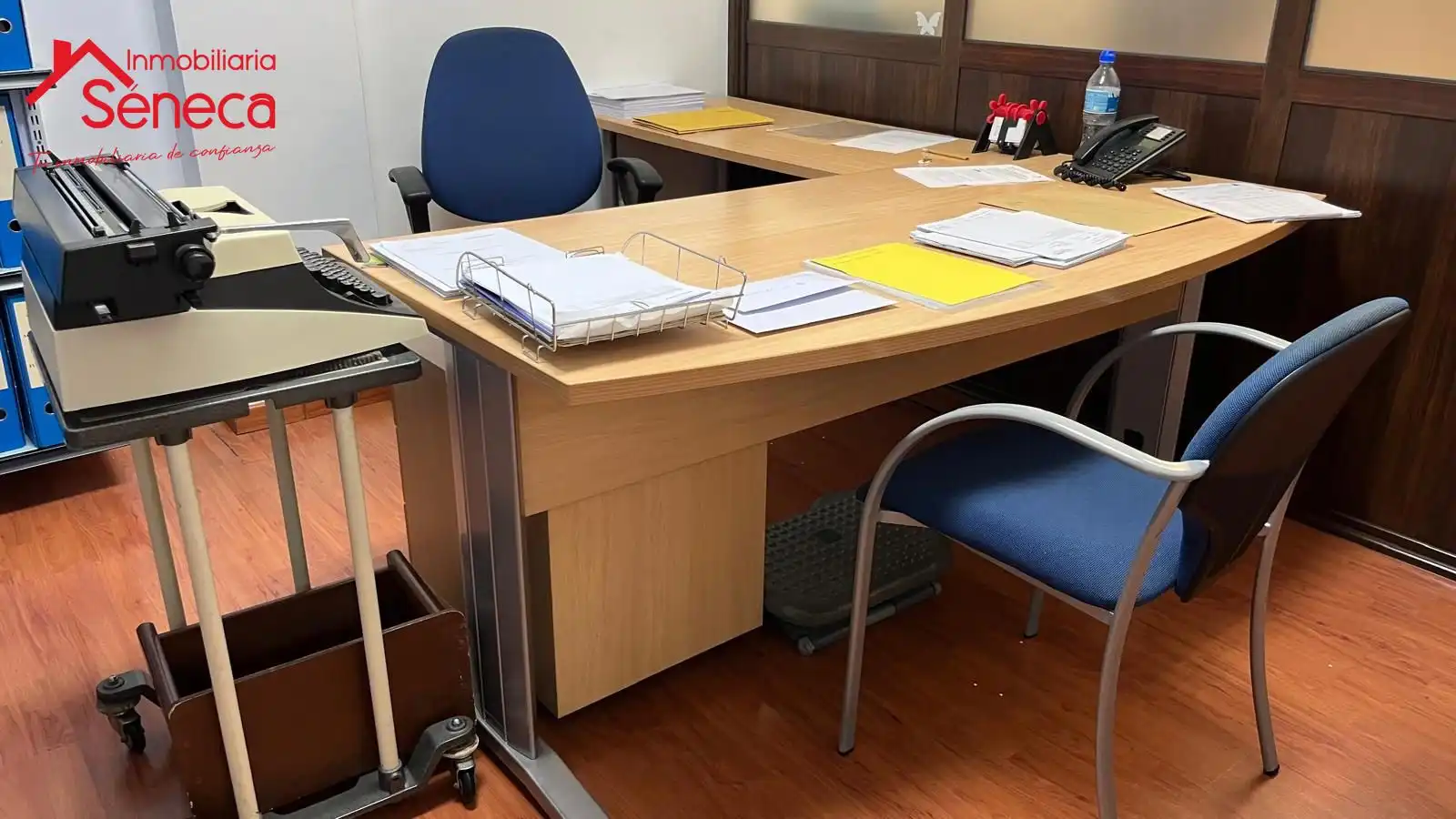 Office for sale in Córdoba  with Air Conditioner, Heating and Terrace