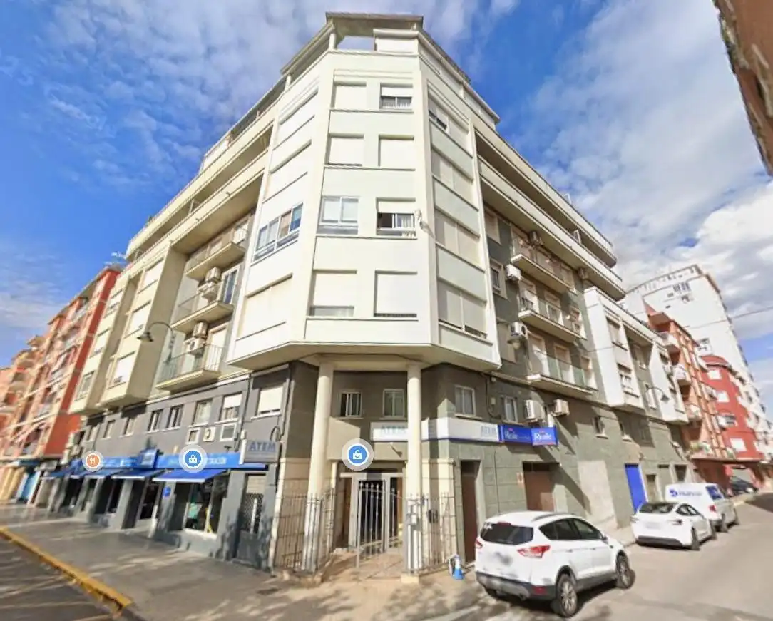 Wohnung mit Terrasse zum Verkauf in Calle ALQUENENCIA