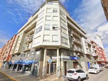 Appartement avec balcon à vendre à Calle ALQUENENCIA