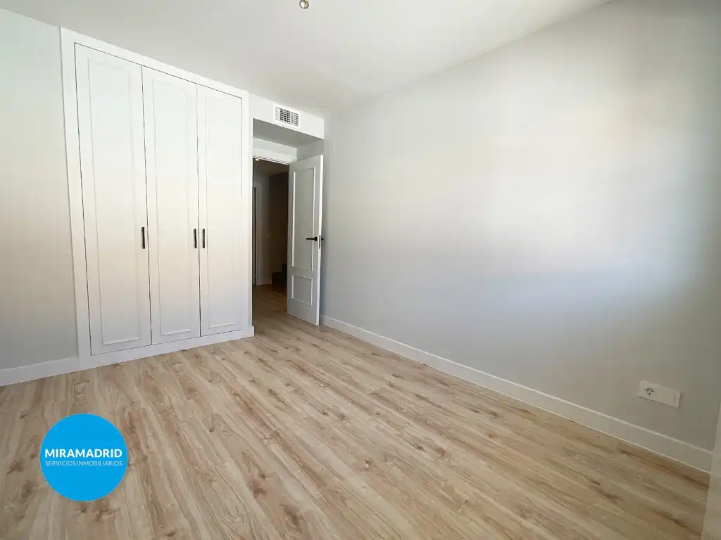Bedroom of Detached homes for rent in Paracuellos de Jarama  with Air Conditioner and Swimming Pool