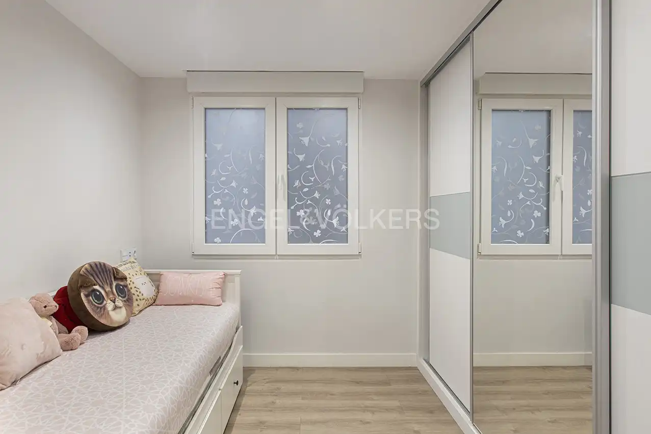 Habitación de Piso en venta en Gijón  con Calefacción y Terraza