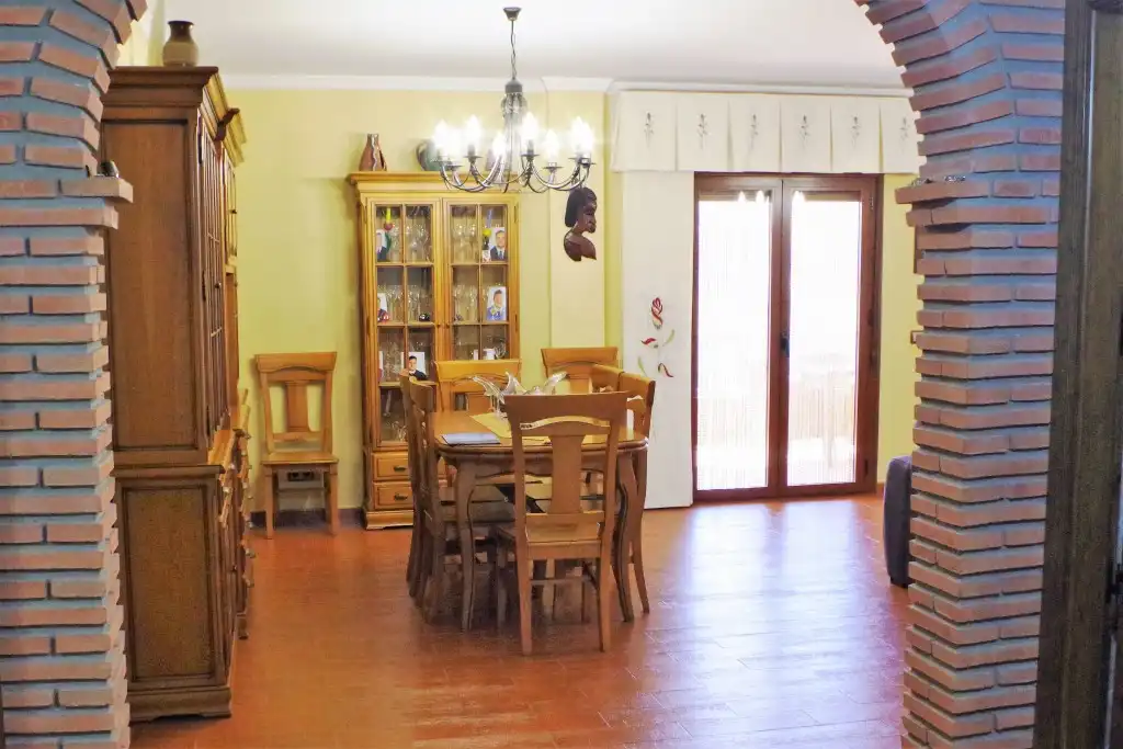 Casa rustica con piscina in vendita a Sayalonga, imagen 4