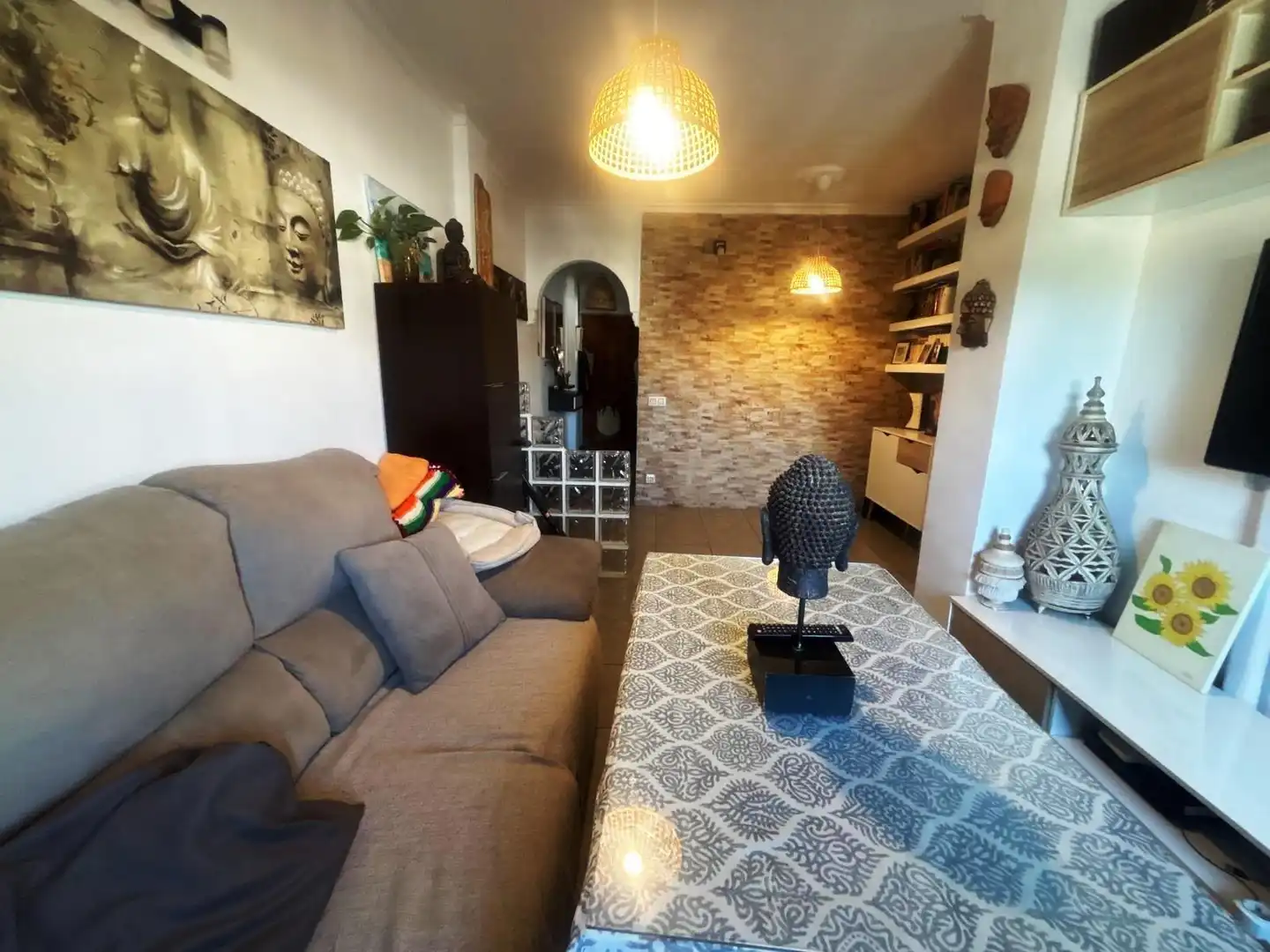 Wohnzimmer von Wohnung zum Verkauf in Gines mit Klimaanlage und Gemeinschaftspool