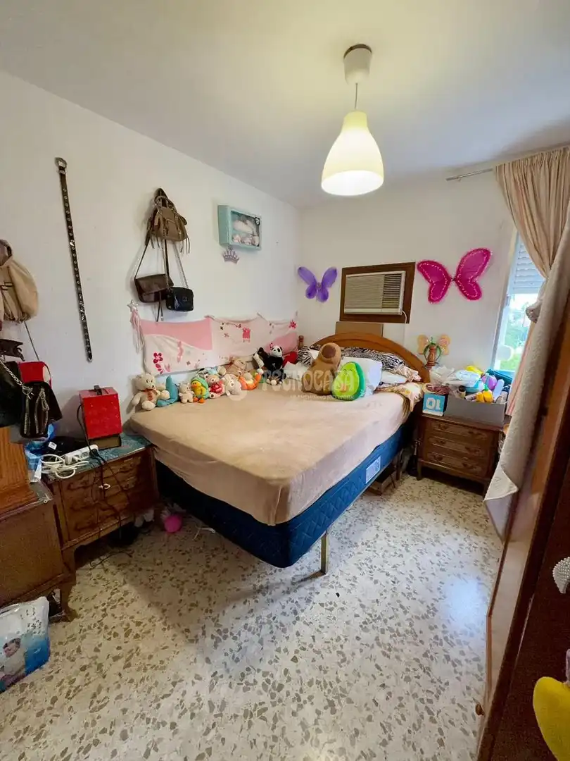 Habitación de Piso en venta en Sevilla con Calefacción