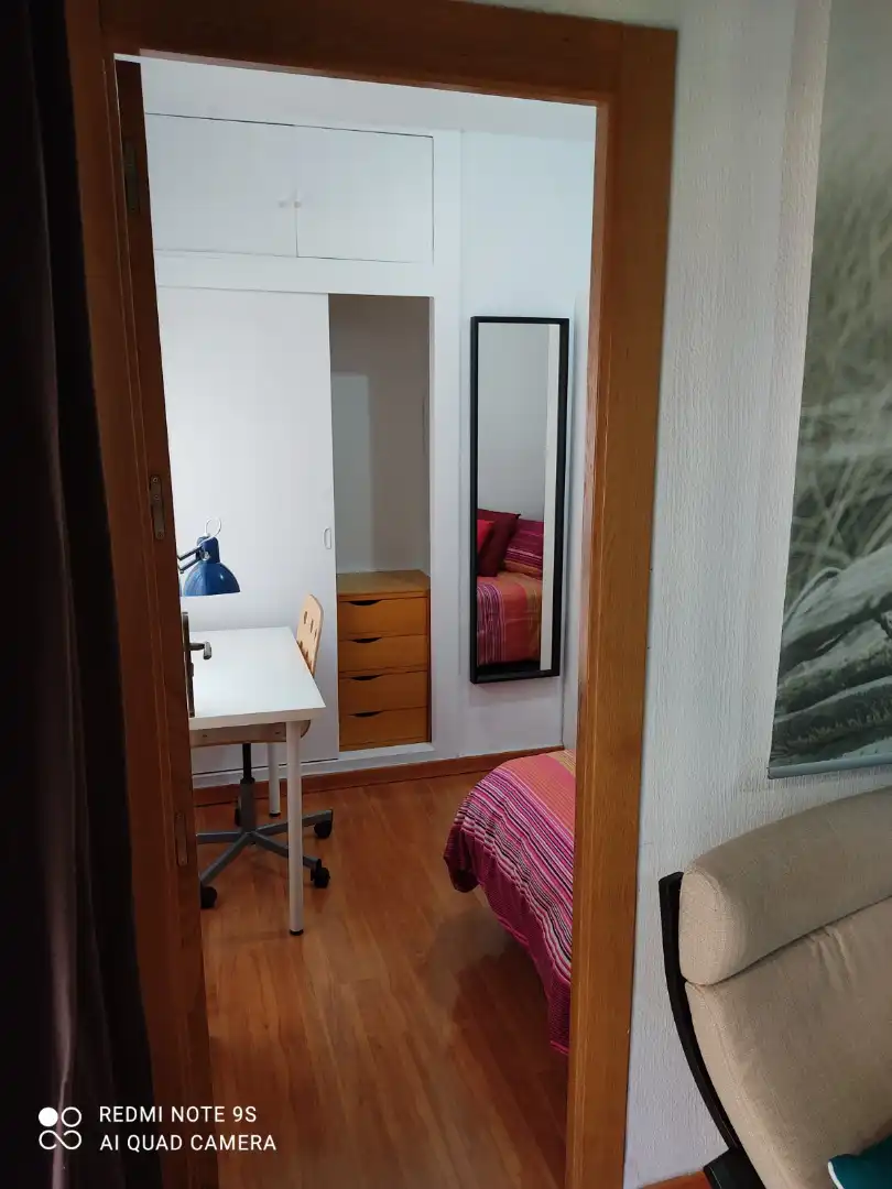Habitación de Piso de alquiler en Murcia con Aire acondicionado, Parquet y Amueblado