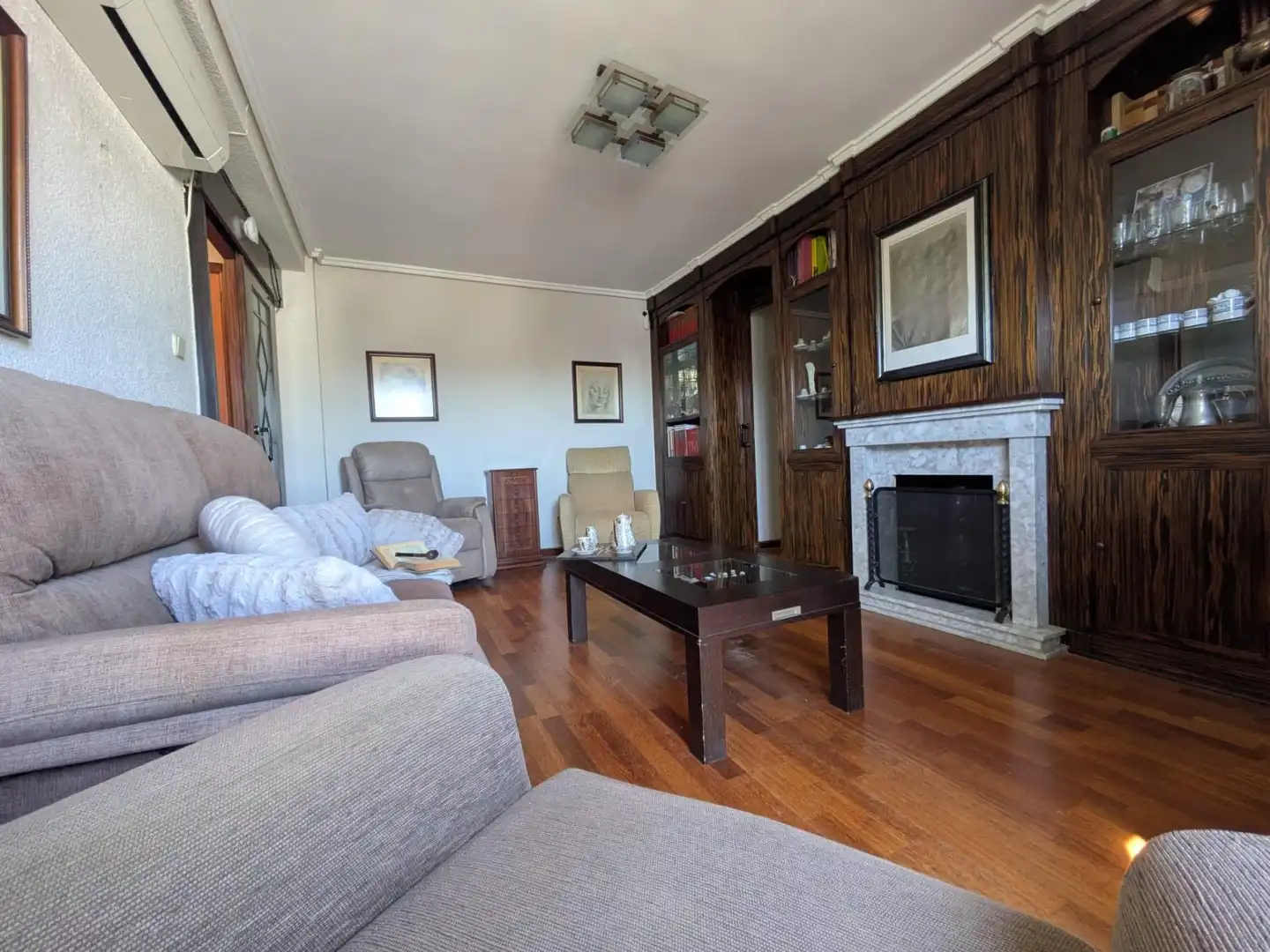 Sala de estar de Piso en venta en Valencia con Aire acondicionado y Parquet
