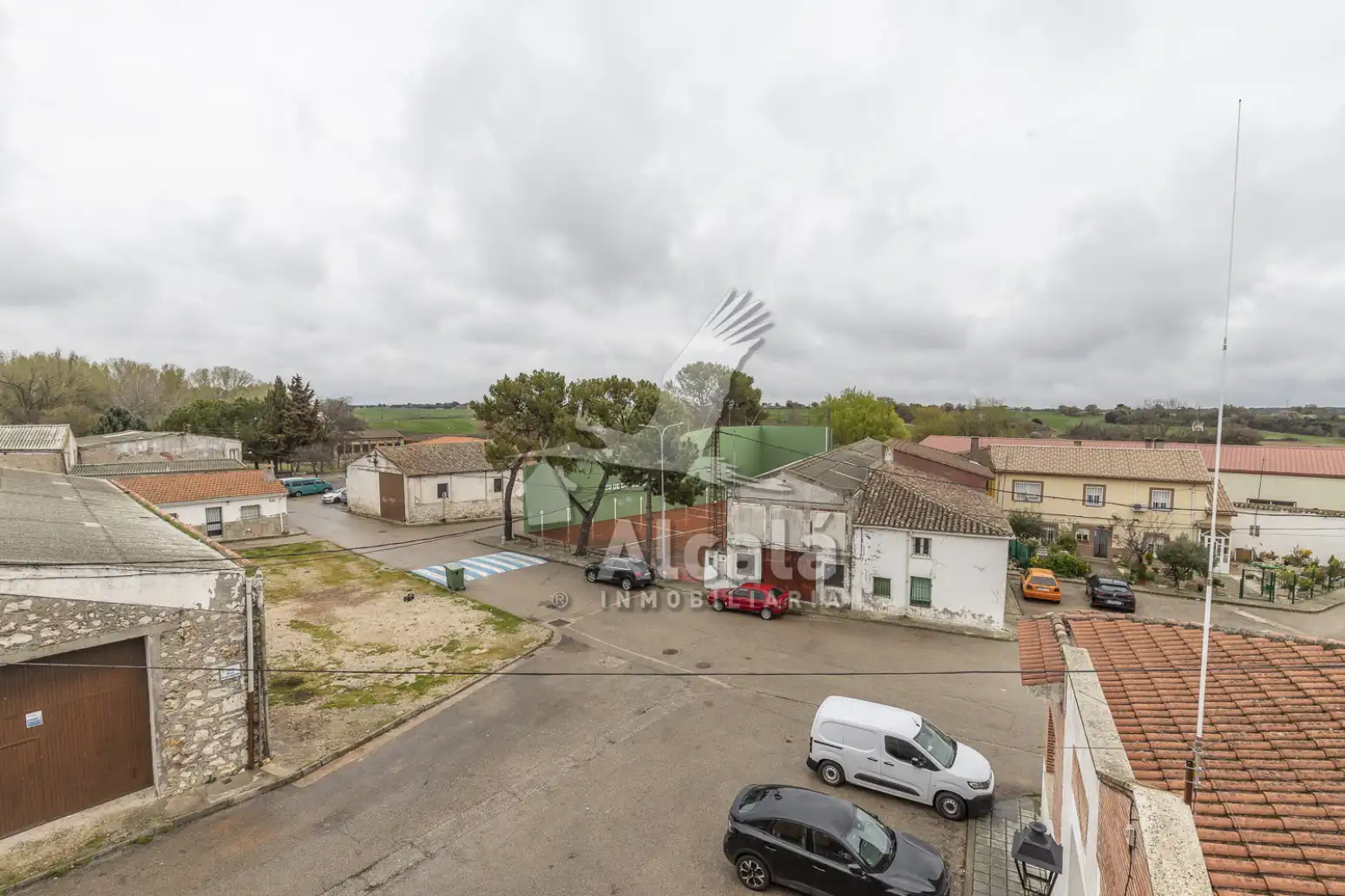 Vista exterior de Pis en venda en Pozo de Guadalajara amb Aire condicionat, Calefacció i Terrassa