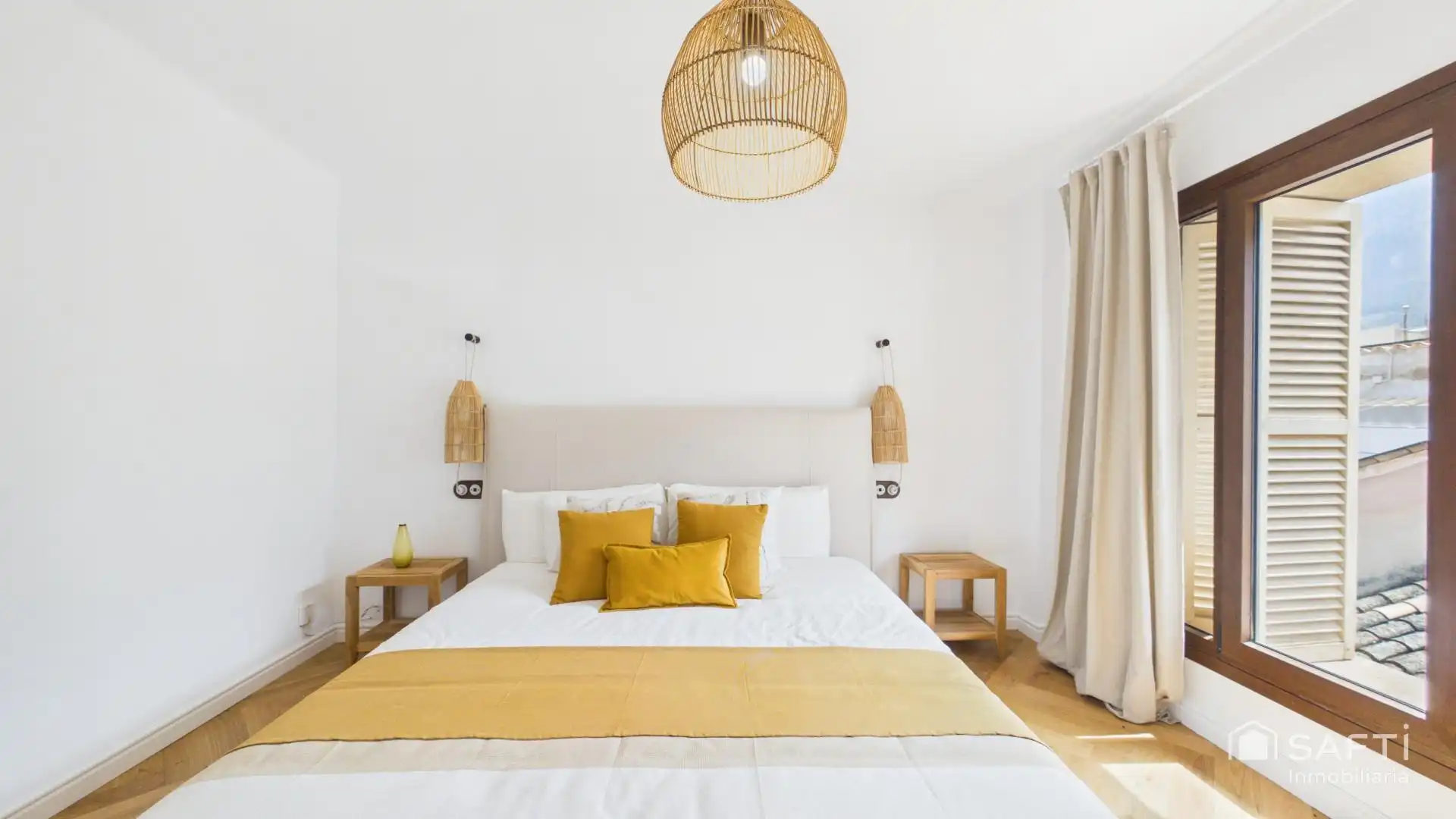 Bedroom of Flat for sale in Sóller