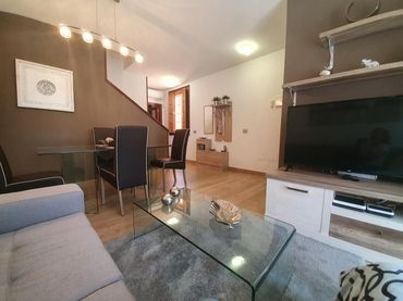 Maison avec balcon à vendre à Las Rosas
