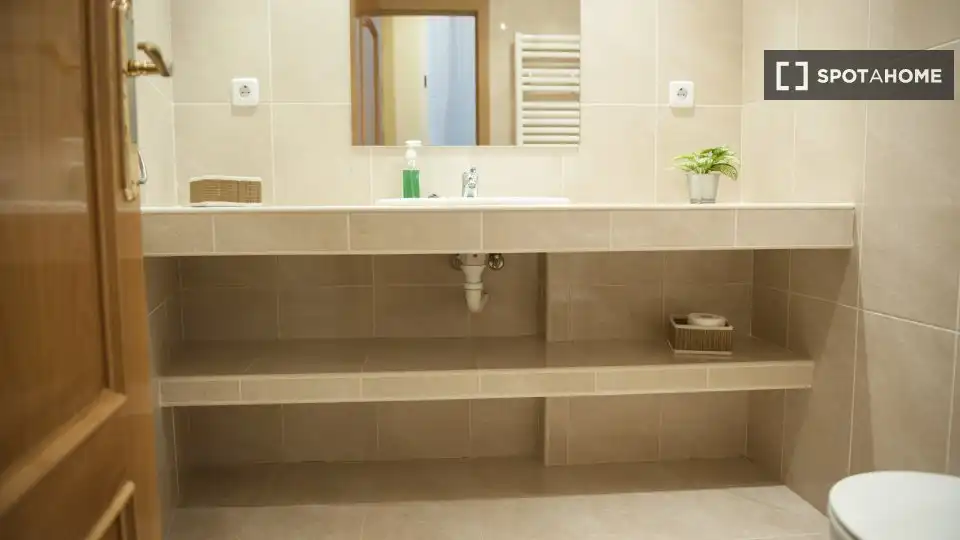 Appartement avec balcon à louer à Centro, imagen 13