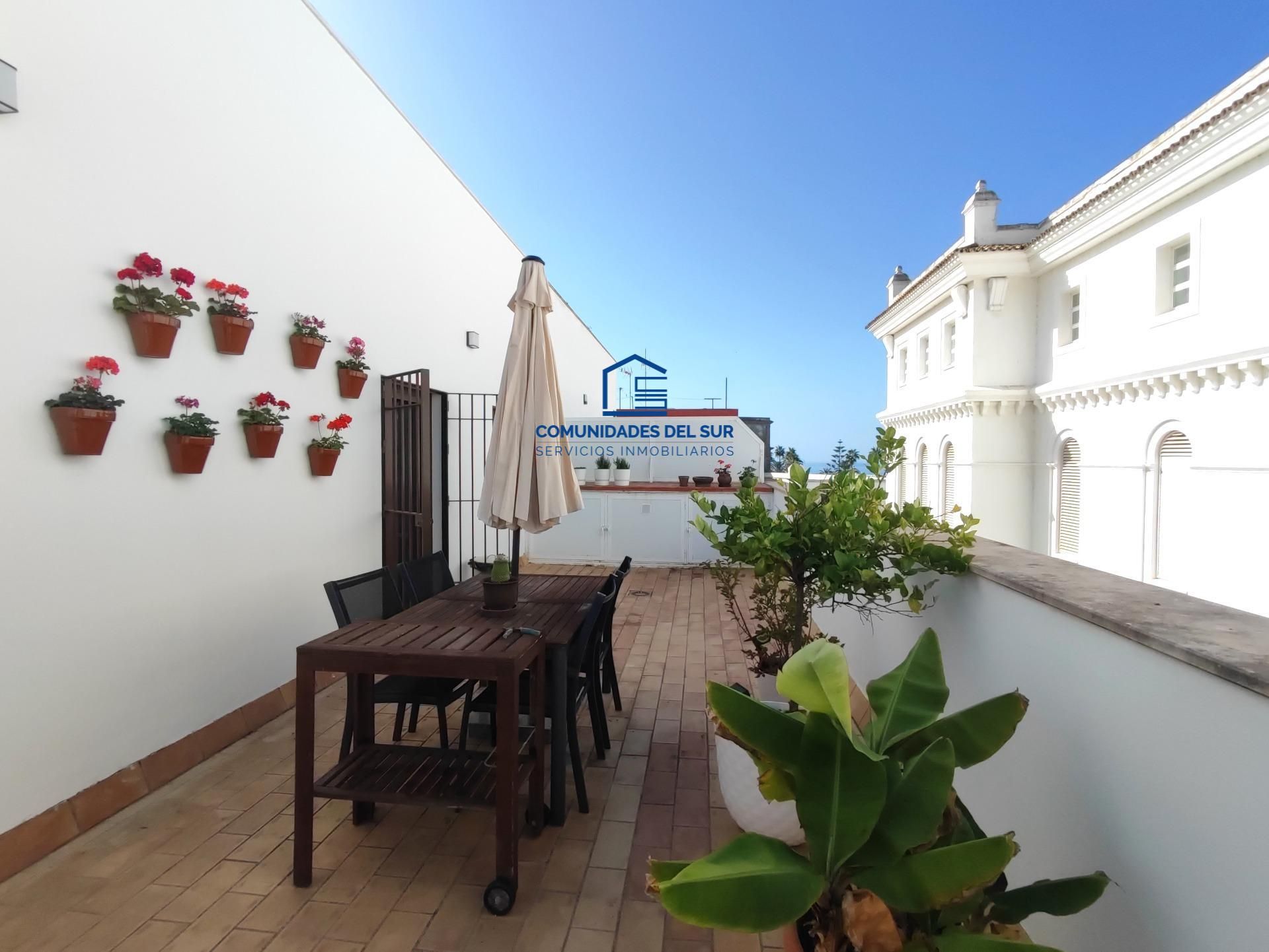 Terrassa de Pis en venda en  Cádiz Capital amb Aire condicionat