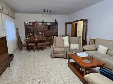 Casa en venda a Argamasilla de Calatrava