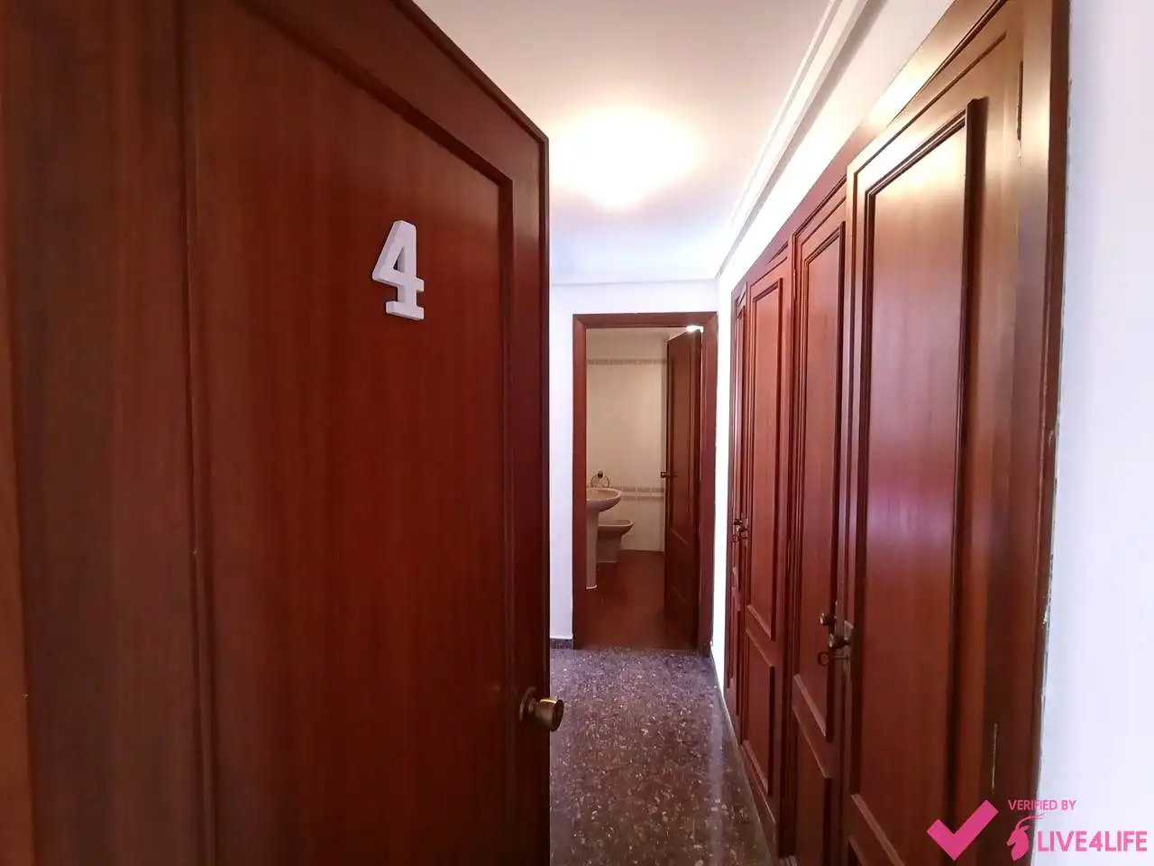 Piso de alquiler en Valencia con Aire acondicionado, Terraza y Amueblado