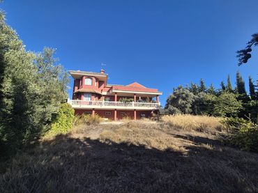 Casa con piscina en venta en Benamara - Atalaya