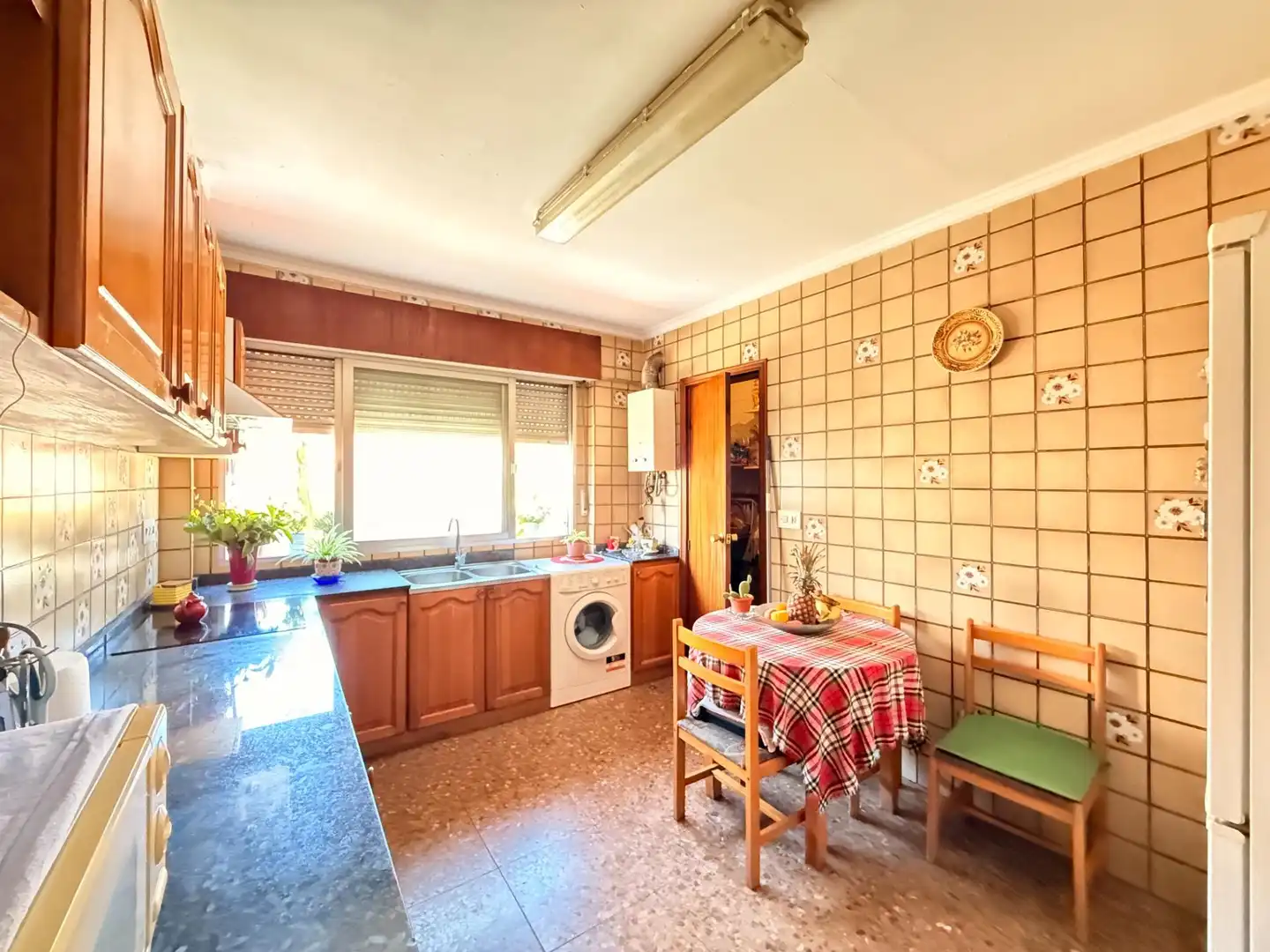 Kitchen of Houses for sale in Alicante / Alacant  with Air Conditioner, Heating and Terrace