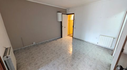 Foto 4 de Pis en venda a Carrer de Camprodon, Lloreda, Badalona