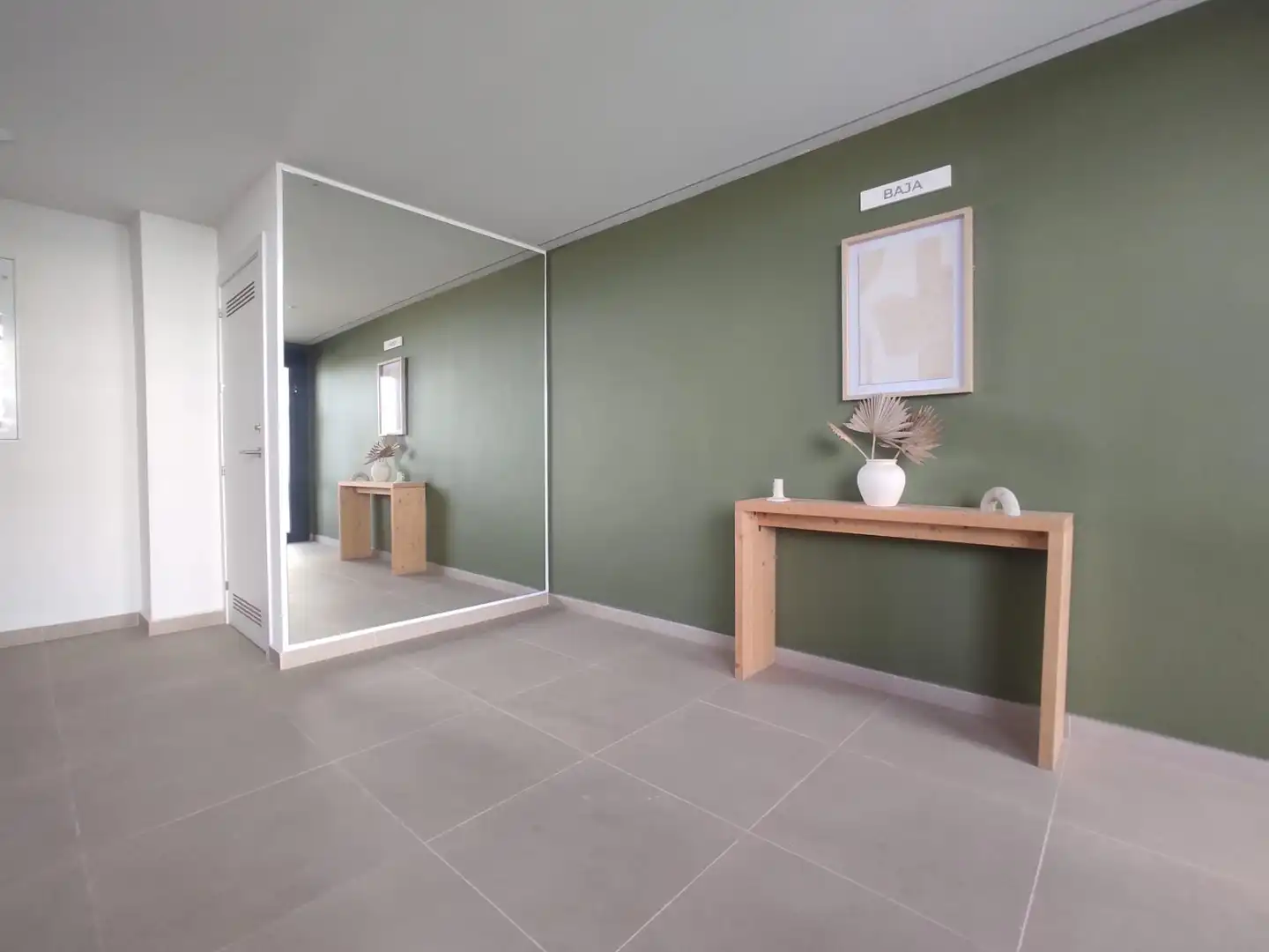 Wohnung zur Miete in Dos Hermanas mit Klimaanlage, Heizung und Terrasse
