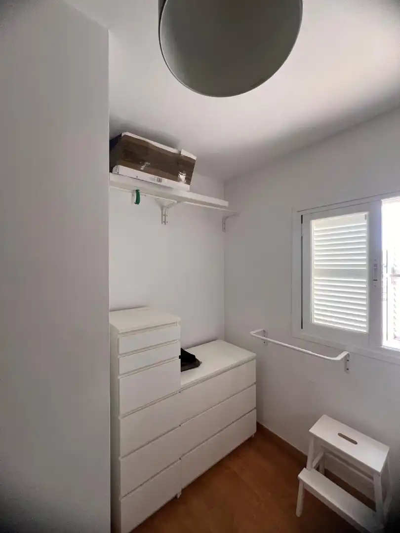 Schlafzimmer von Dachboden zur Miete in Nord
