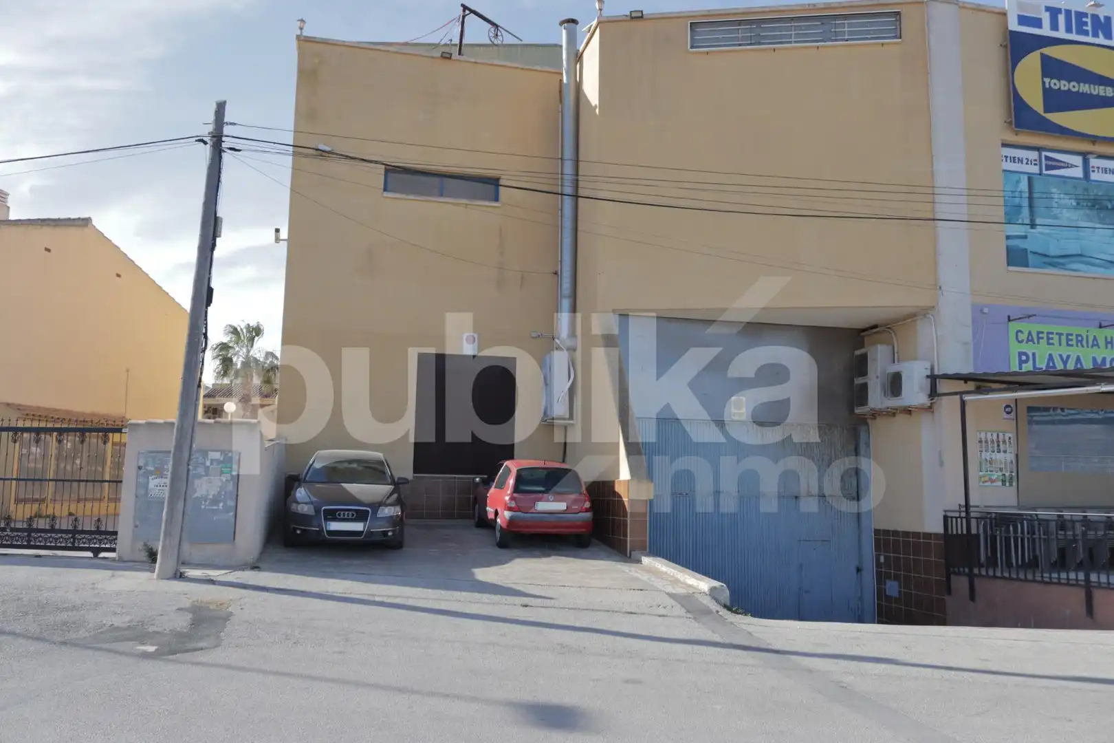 Parking of Commercial properties for sale in Guardamar del Segura  with Terrace